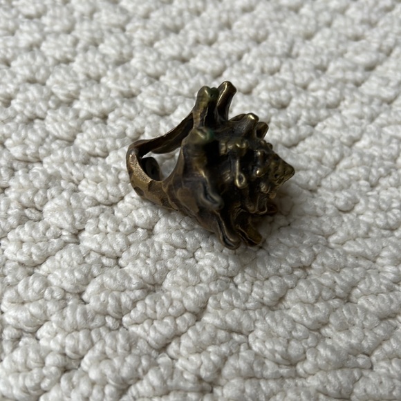 Set of two fun, unusual rings, size 8 - Picture 2 of 5